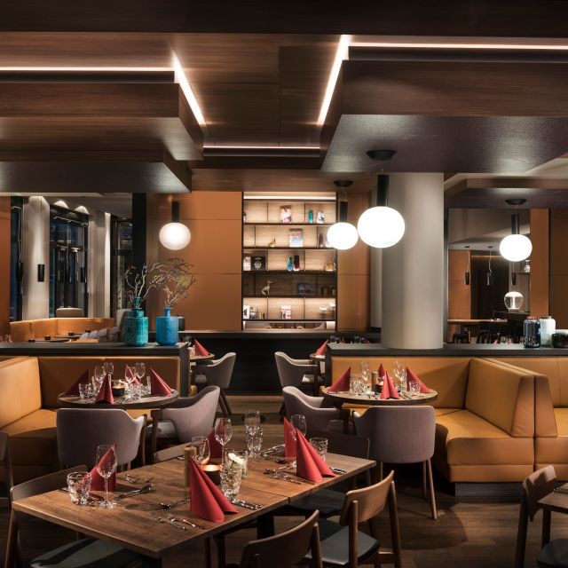 restaurant image