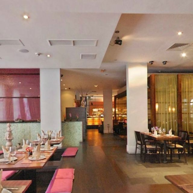 restaurant image