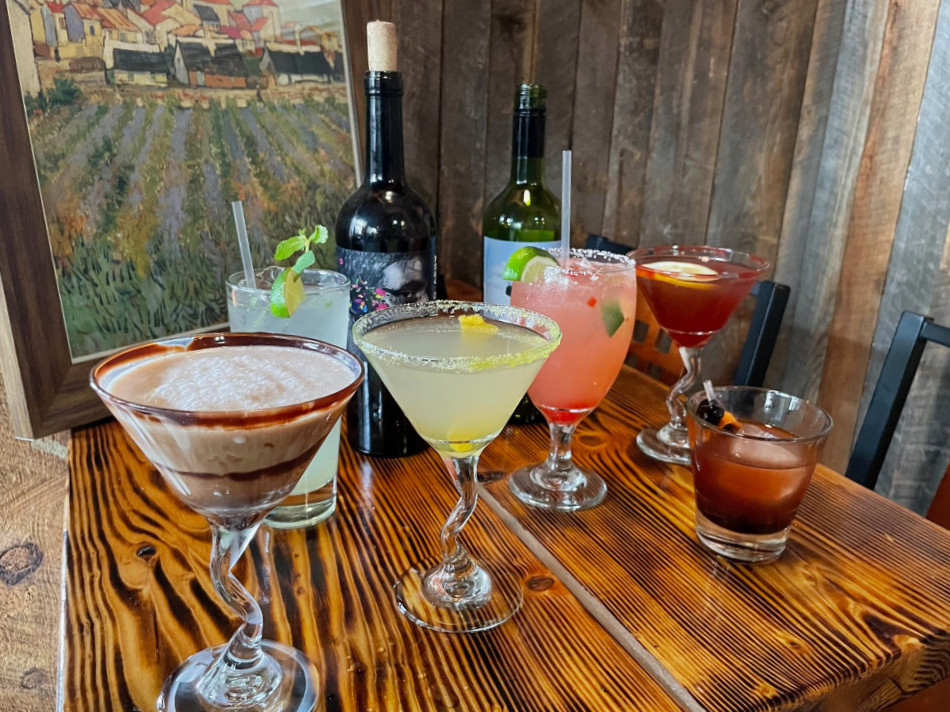 restaurant image