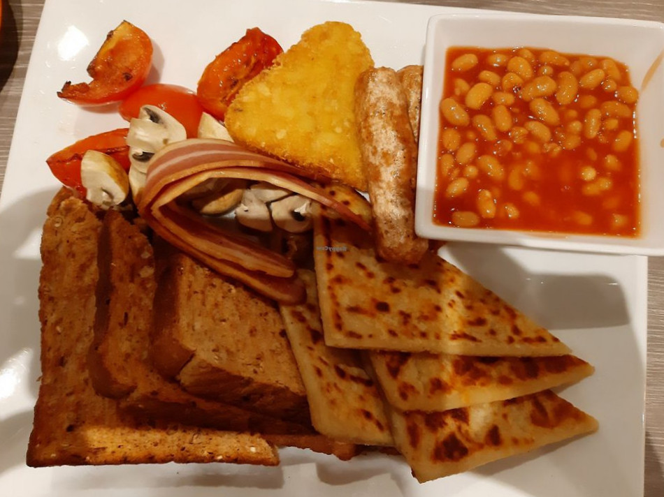 restaurant image