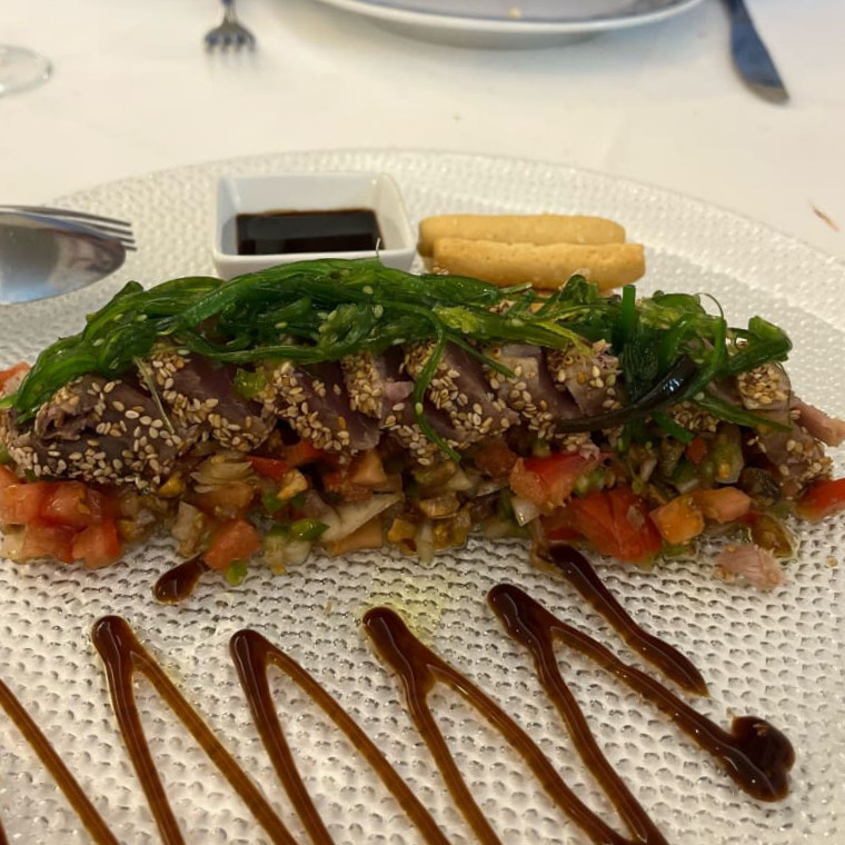 restaurant image