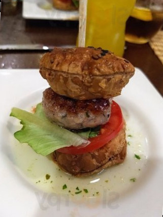 restaurant image