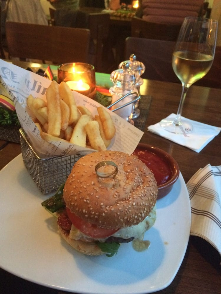 restaurant image