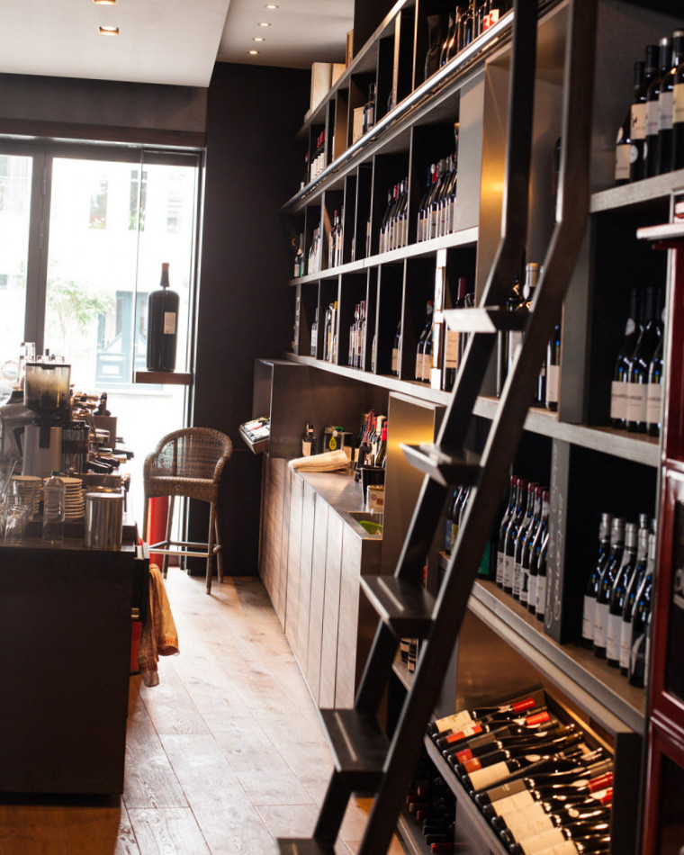restaurant image