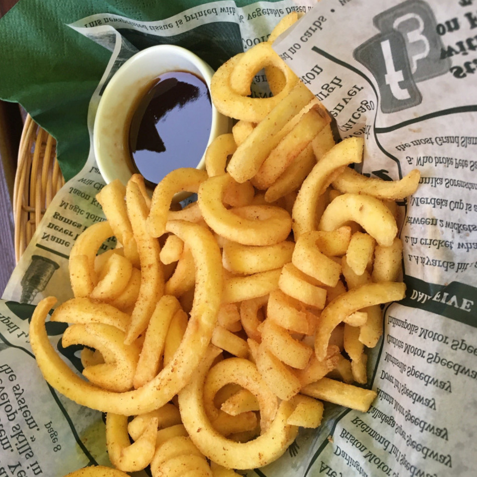 restaurant image
