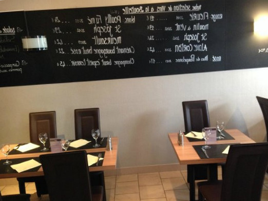 restaurant image