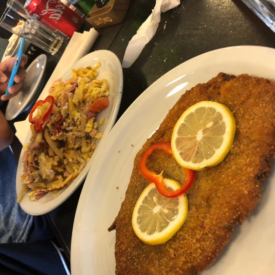 restaurant image