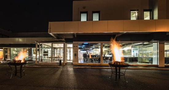 restaurant image