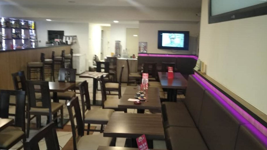 restaurant image