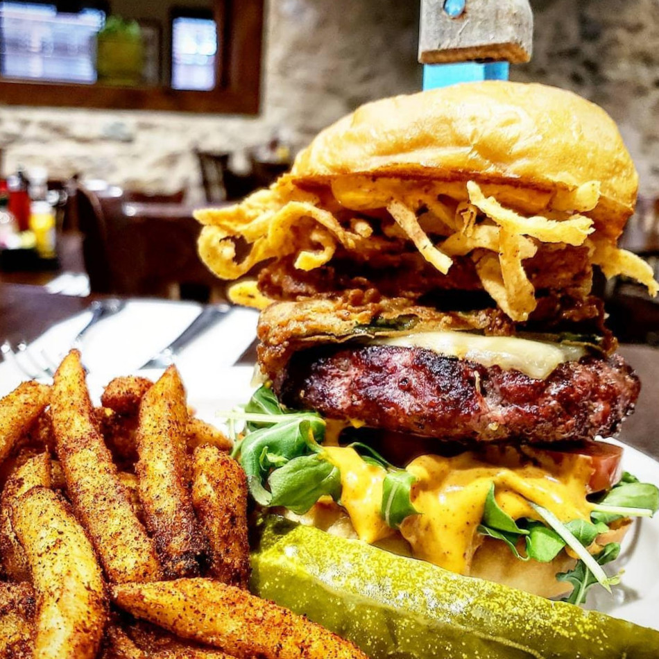restaurant image