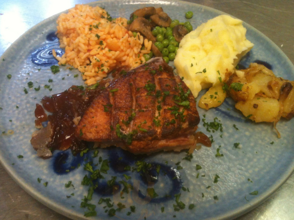 restaurant image