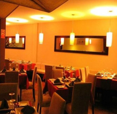 restaurant image