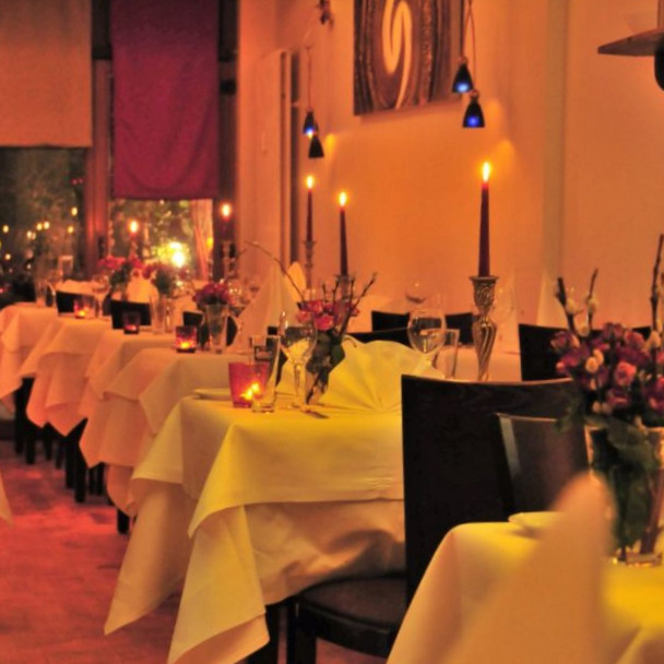 restaurant image