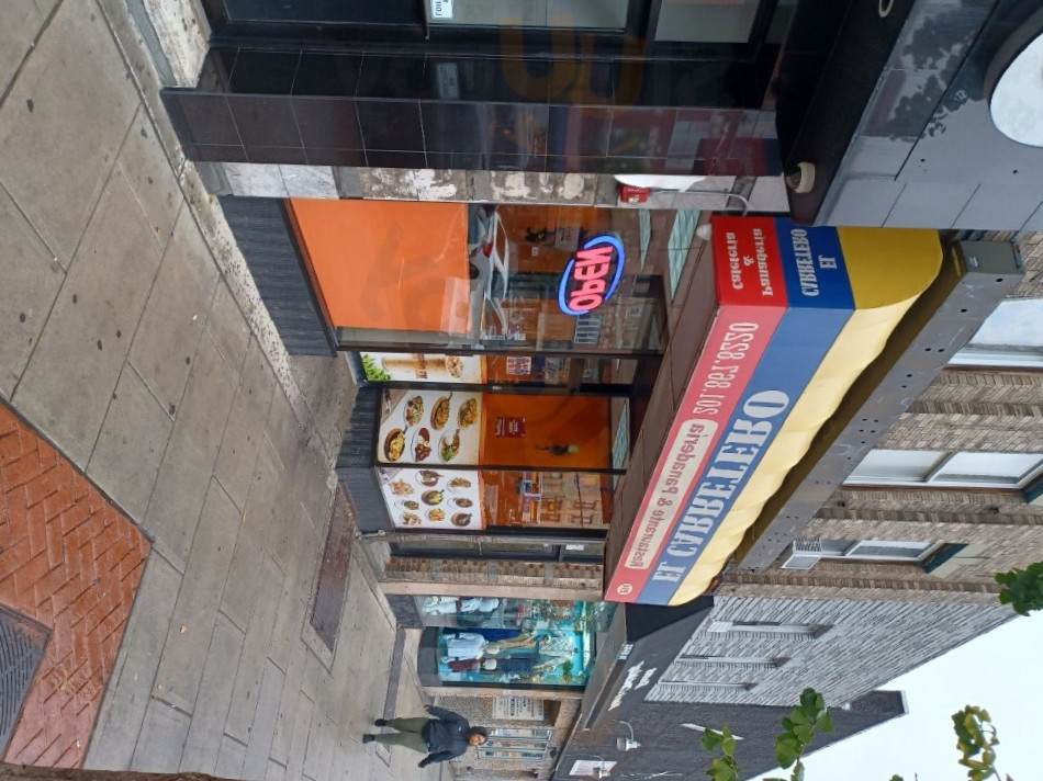 restaurant image