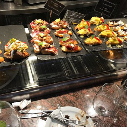 restaurant image