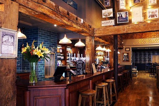 restaurant image