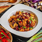Yù Pǐn Chuān Wèi Xiǎo Guǎn （jīng Zhì Tào Cān） food