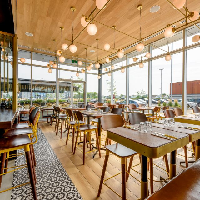 restaurant image