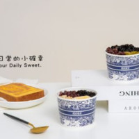Zhōu Jì Dòu Huā Lí Míng Diàn food