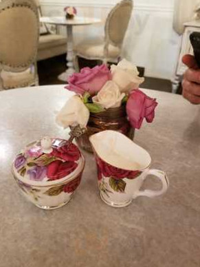 restaurant image