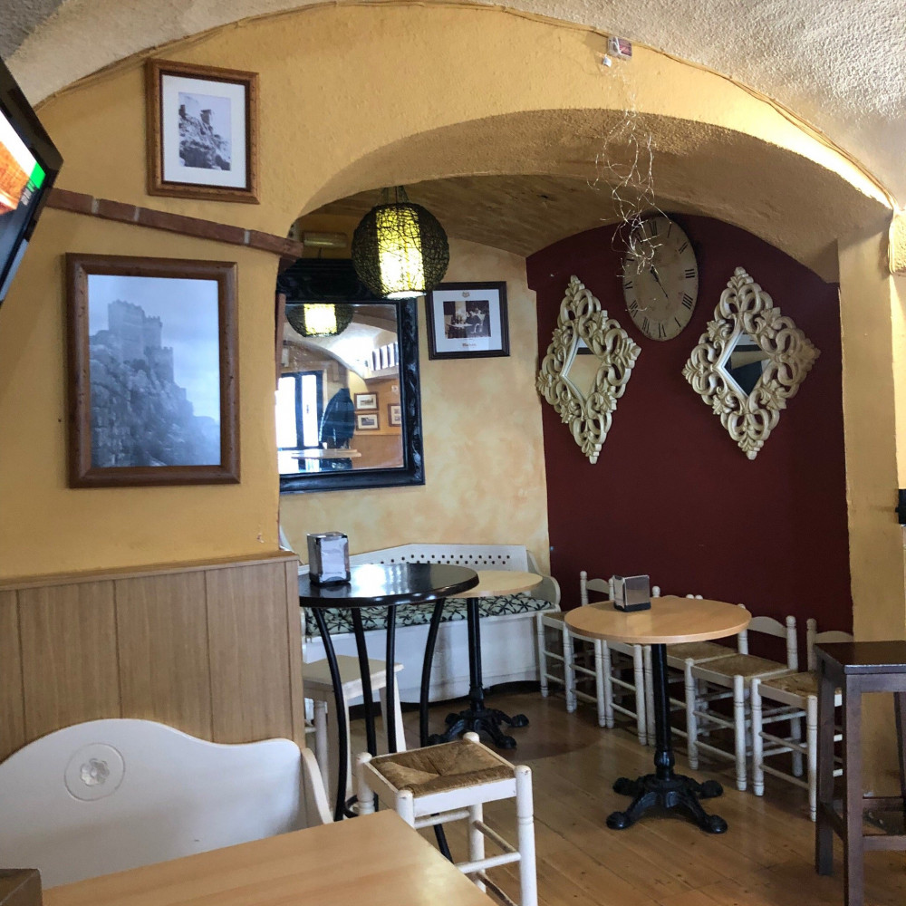 restaurant image