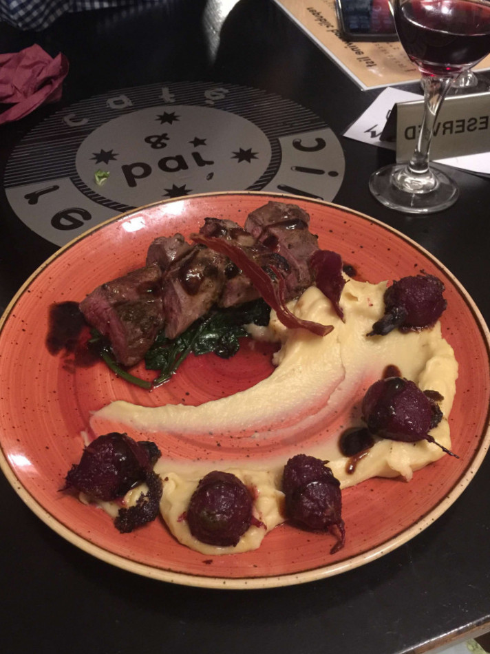 restaurant image