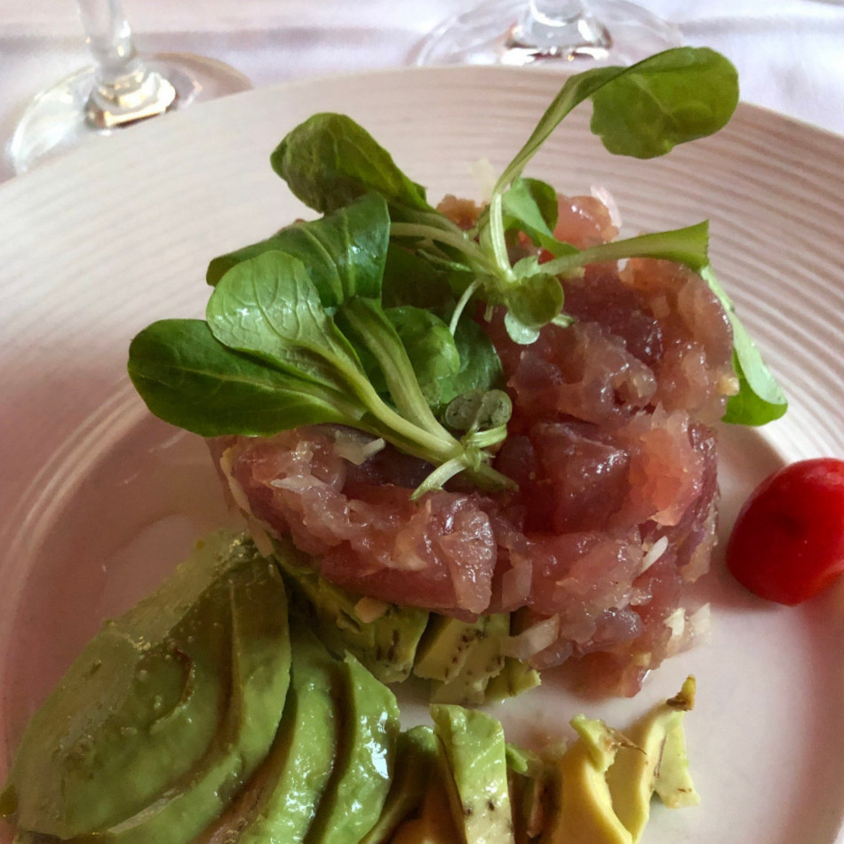 restaurant image