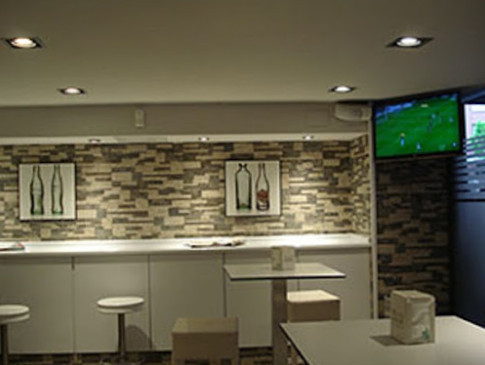 restaurant image