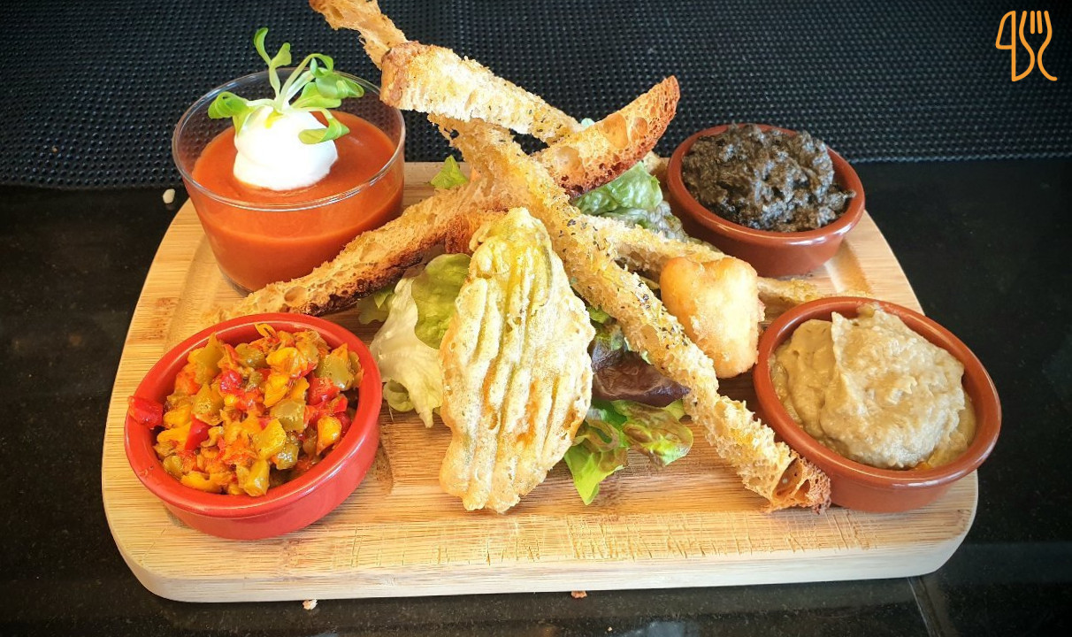 restaurant image