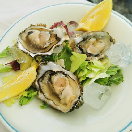 restaurant image