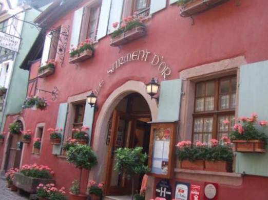 restaurant image