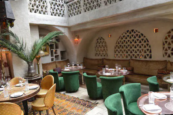 restaurant image