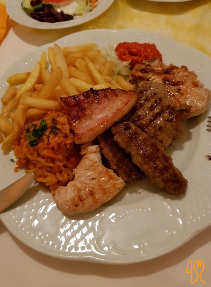 restaurant image