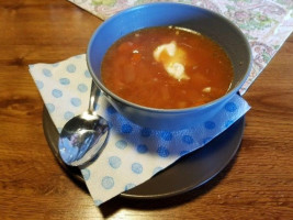 Hospoda Pod Skálou food