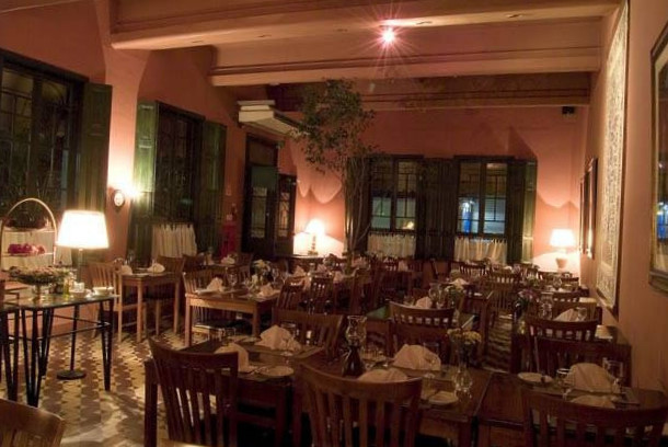restaurant image