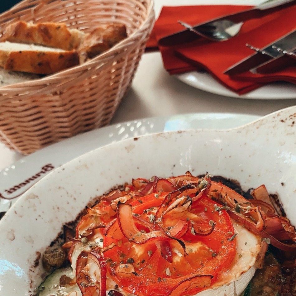restaurant image