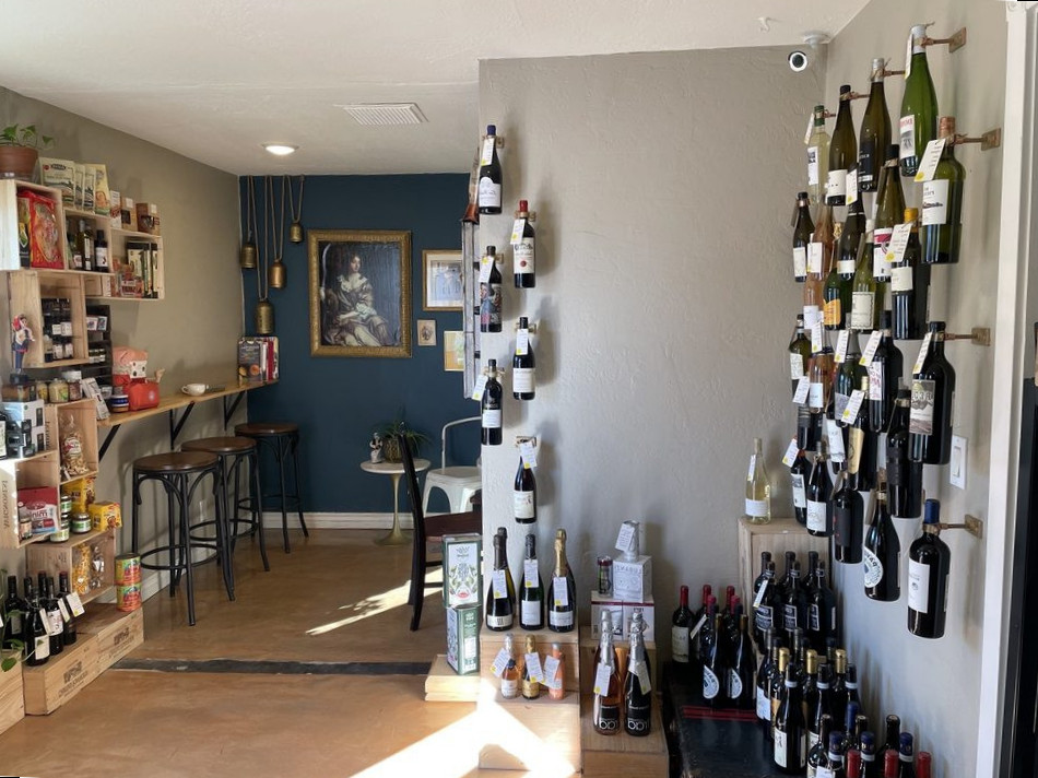 restaurant image