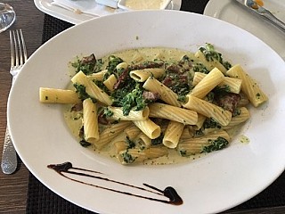 restaurant image