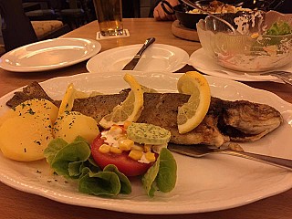 restaurant image