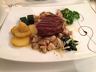 restaurant image