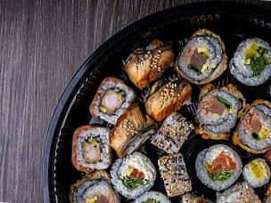 2016 Sushi Wok 2016 Sushi Wok