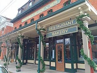 restaurant image
