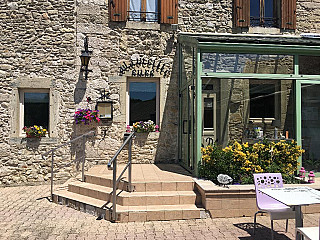 restaurant image