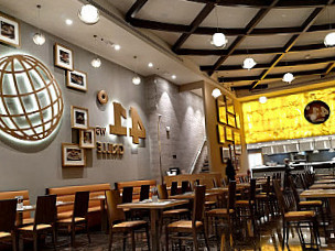 restaurant image