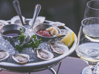 restaurant image