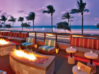 restaurant image