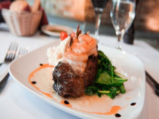 restaurant image