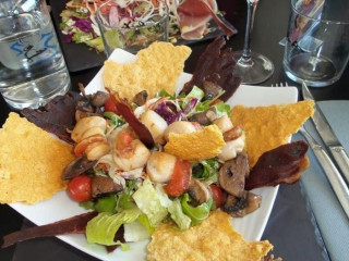 restaurant image