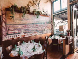 restaurant image