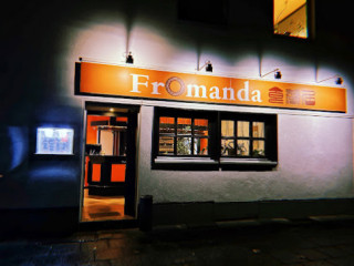 restaurant image